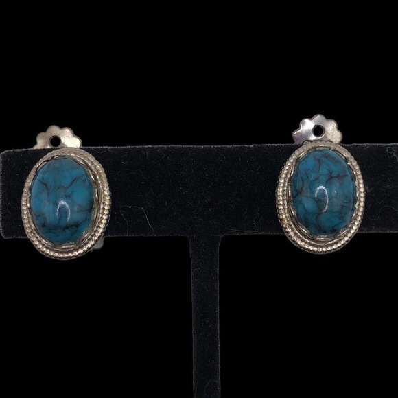 Vintage Earrings Clip On Silver Tone Oval Faux Turquoise Cabochon 3/4" - Picture 3 of 7